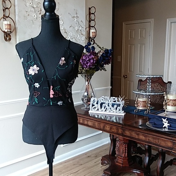 NWT Fashion Nova Don't Think Twice Black/Combo Bodysuit. Size M - Picture 16 of 17